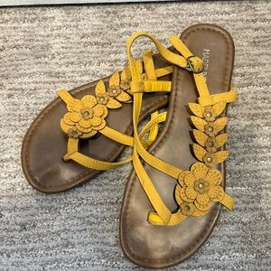 Madeline Stuart Yellow Flower Strappy Sandals - Size 8W
